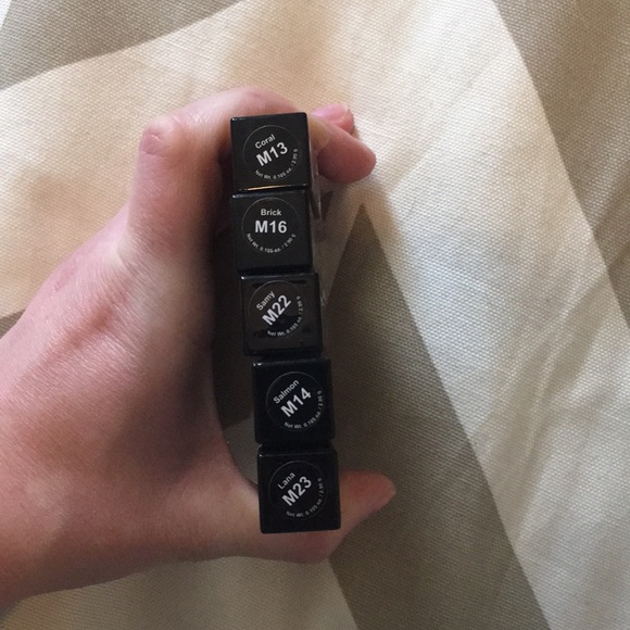 Shades of RED City Color Be Matte Lipsticks!! - Picture 3 of 3